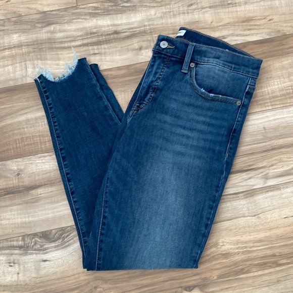 Lucky Brand Jeans - Picture 3 of 9